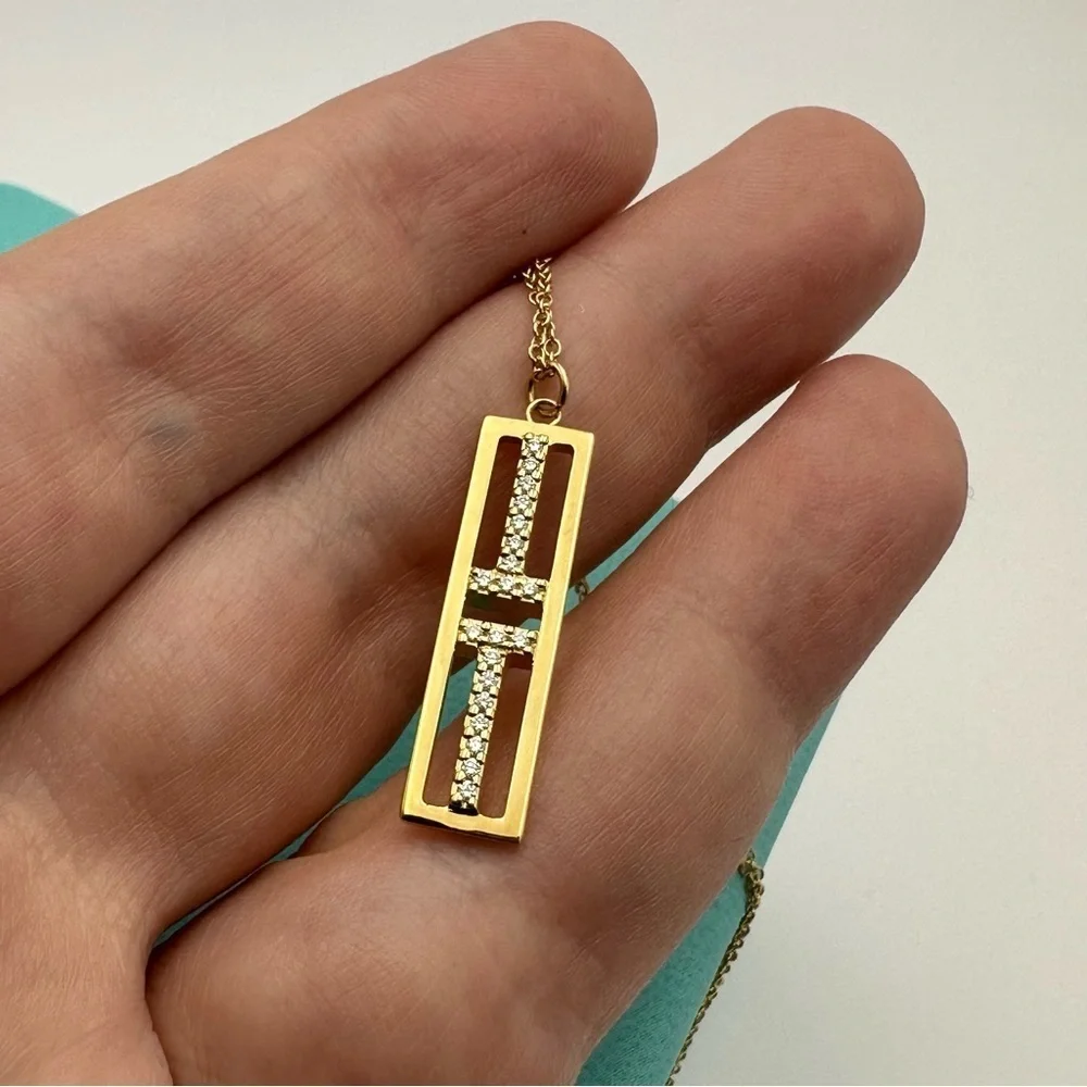 Tiffany & Co. 18K Yellow Gold Diamonds Vertical Bar Pendant Necklace 16”-18”